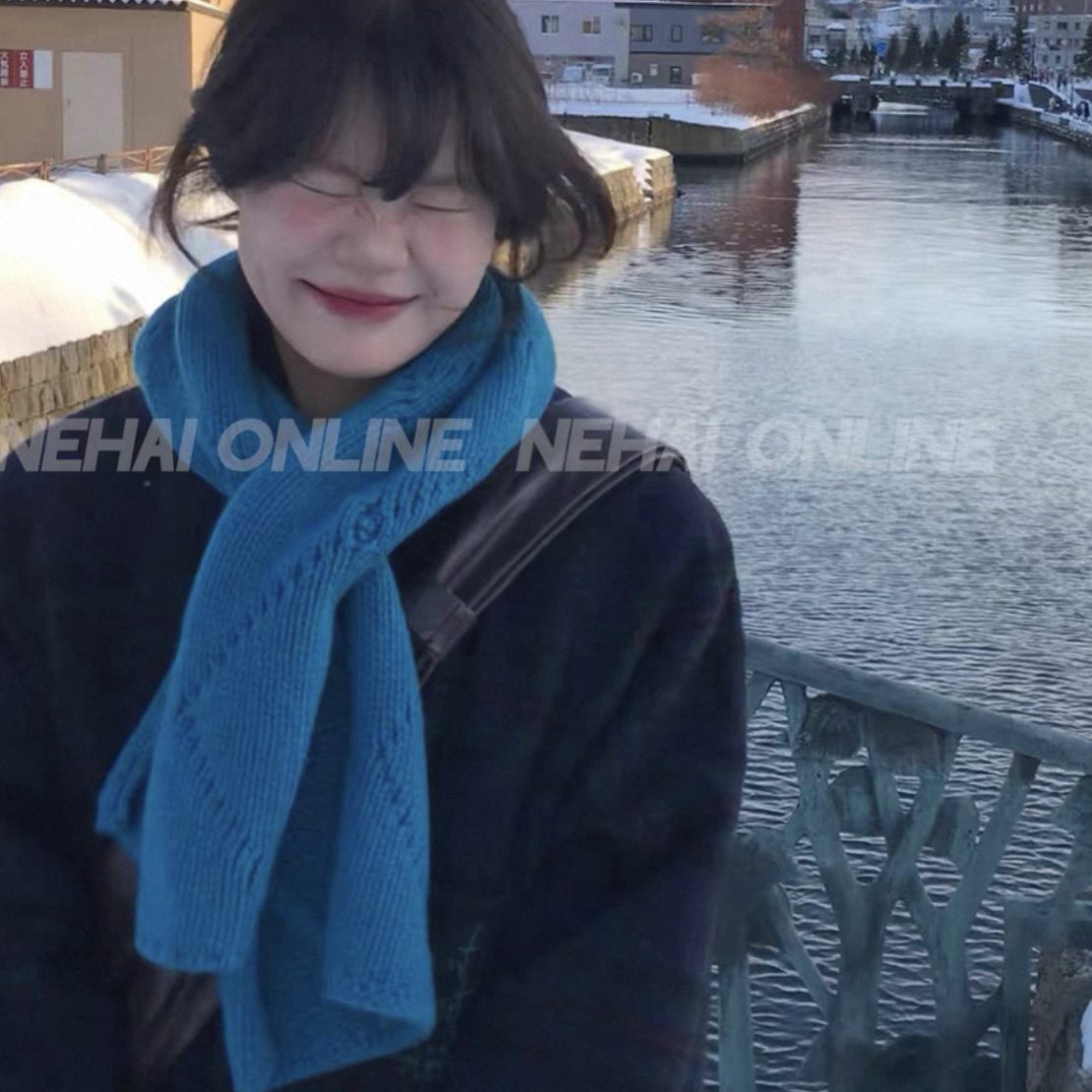 高级感糖果色纽扣针织围巾女秋冬季保暖韩系百搭围脖披肩两用