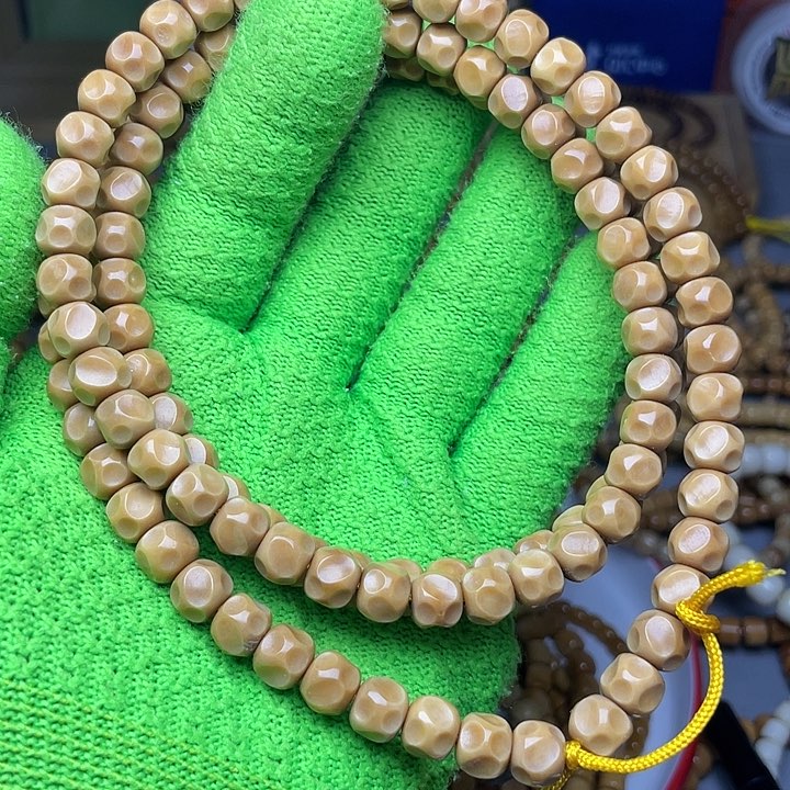 手串龙脊菩提奶酪1