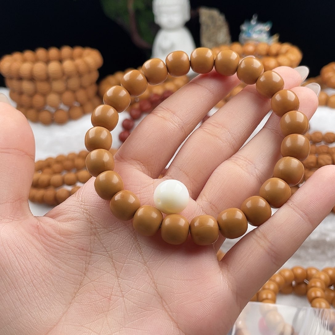 小**雨全品无暇猴头手串