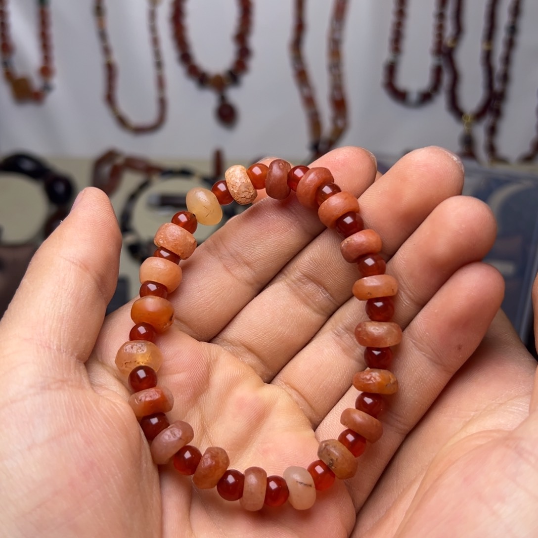 石英质玉手链未镶嵌