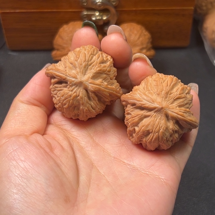 文玩核桃把件磨盘38