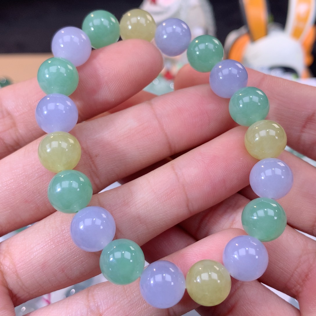翡翠手链未镶嵌翡翠