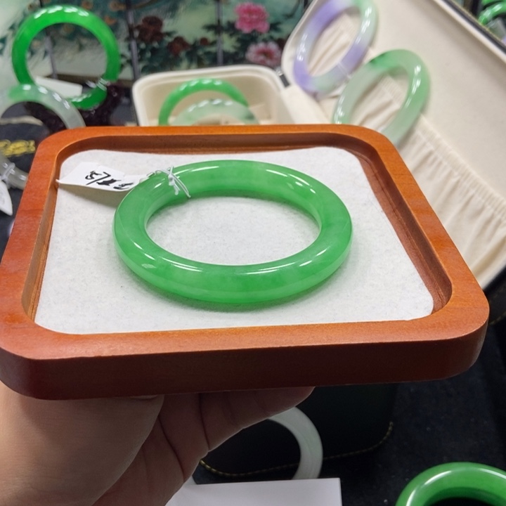 雪***非金属57/58手镯圈口