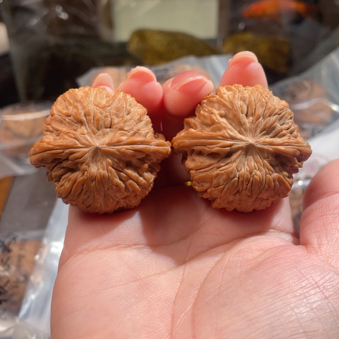 文玩核桃吊坠张*?43正磨盘