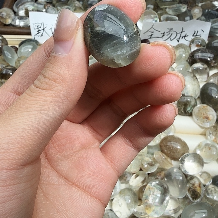 俊***饯珠宝半成品未镶嵌水晶