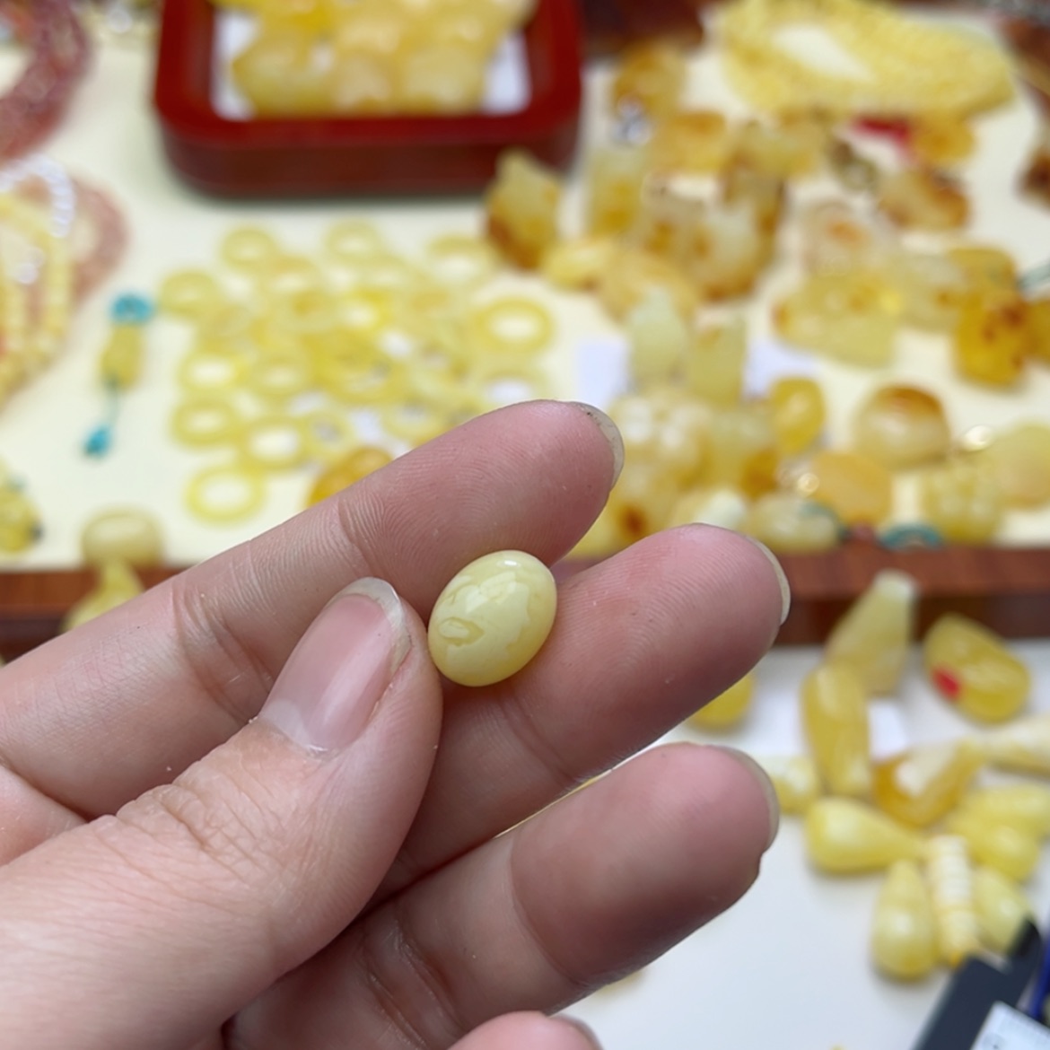 【闪购商品】蜜蜡裸石未镶嵌配饰