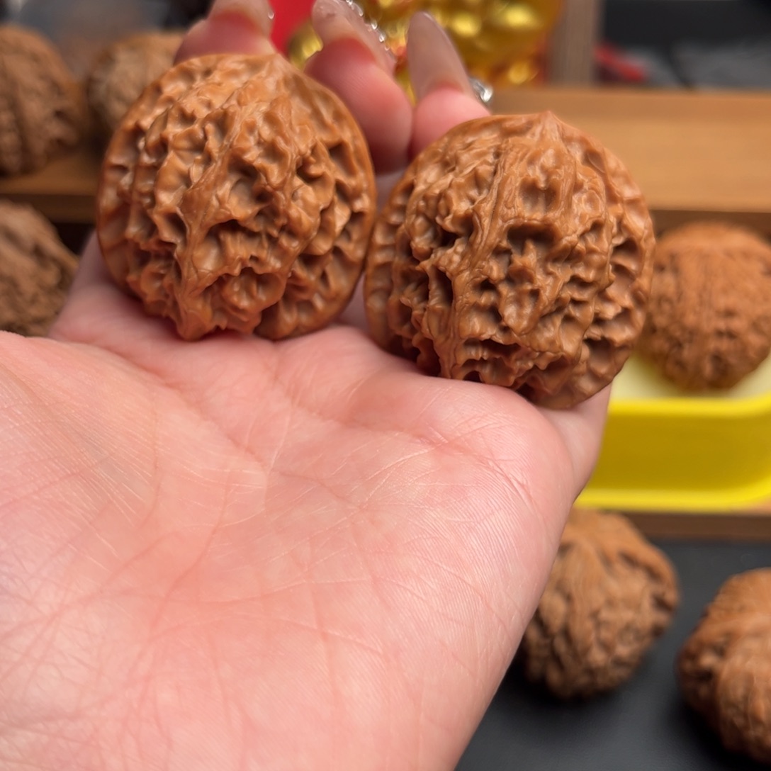 文玩核桃把件苹果园40修