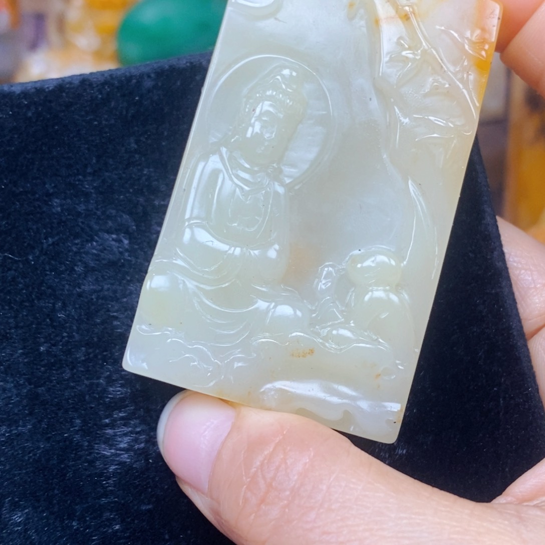 未镶嵌石英质玉（黄龙玉）吊坠(不含链)