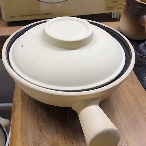 微瑕，明火，口径23高8大号，1.6L