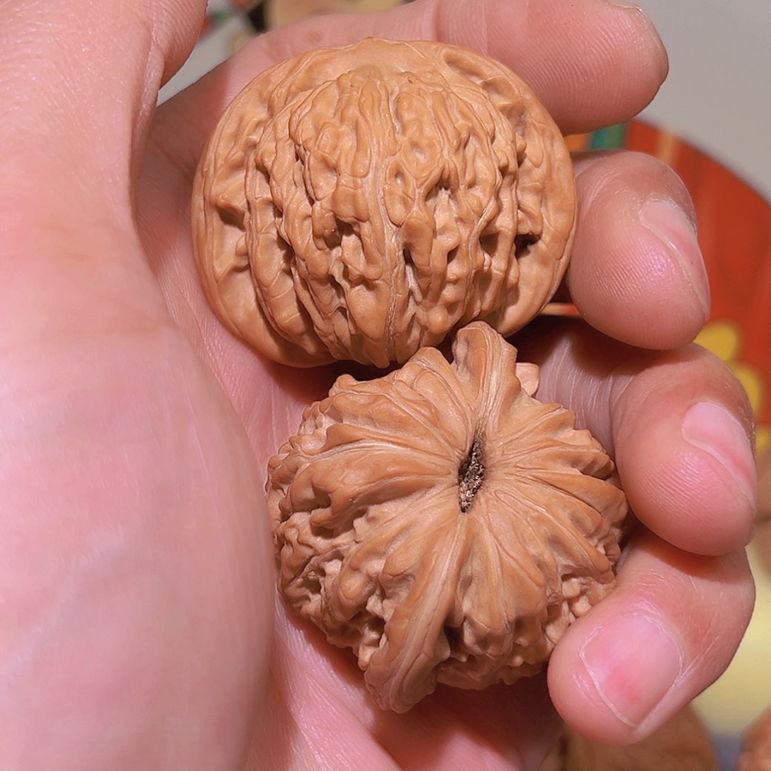 文玩核桃吊坠A*水汉高楼40.5