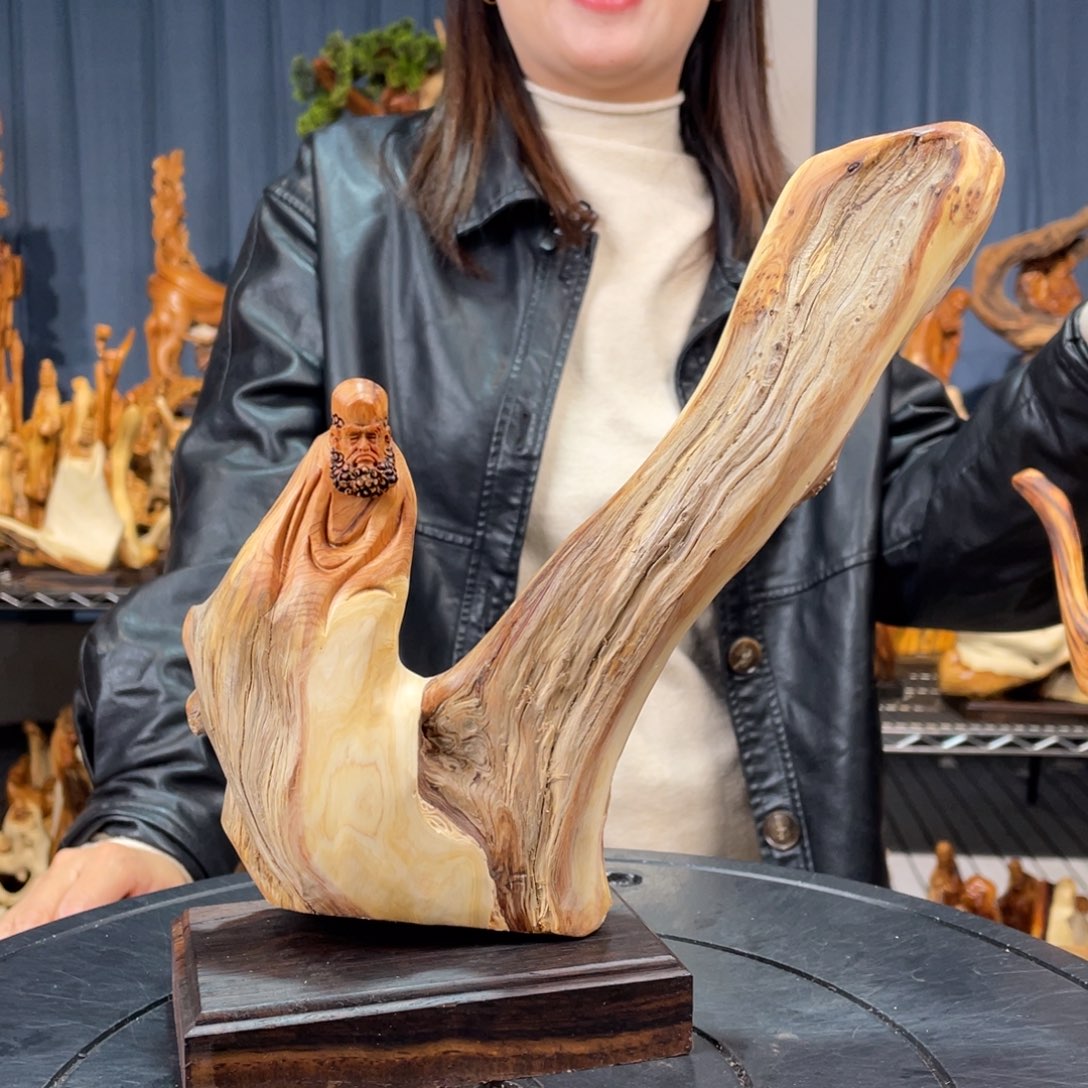 柏木（崖柏）随型摆件