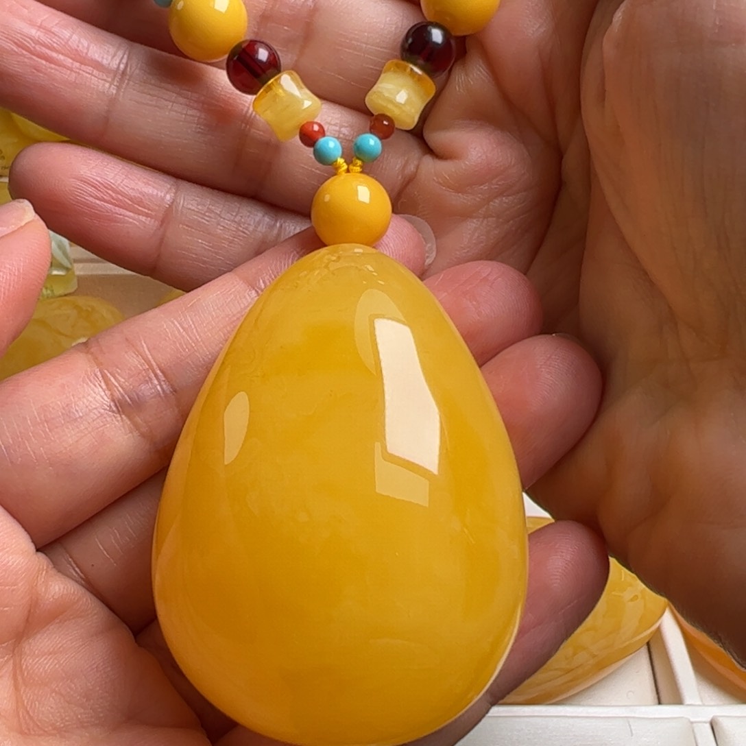 蜜蜡毛衣链未镶嵌无优化