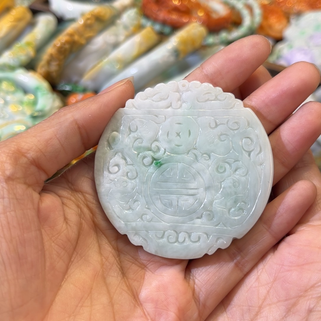 翡翠颈饰未镶嵌待编款