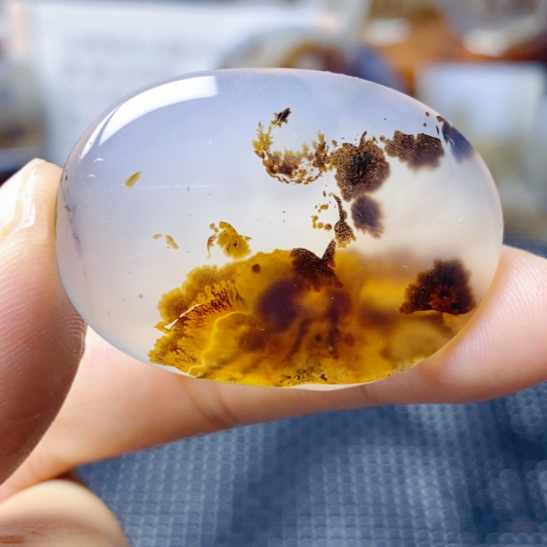 玛瑙/玉髓未镶嵌珠宝奇石