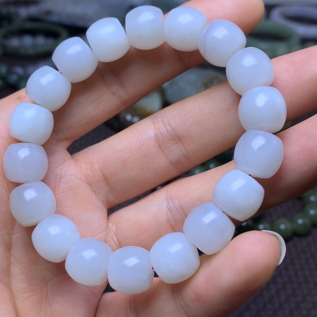 未镶嵌手串和田玉