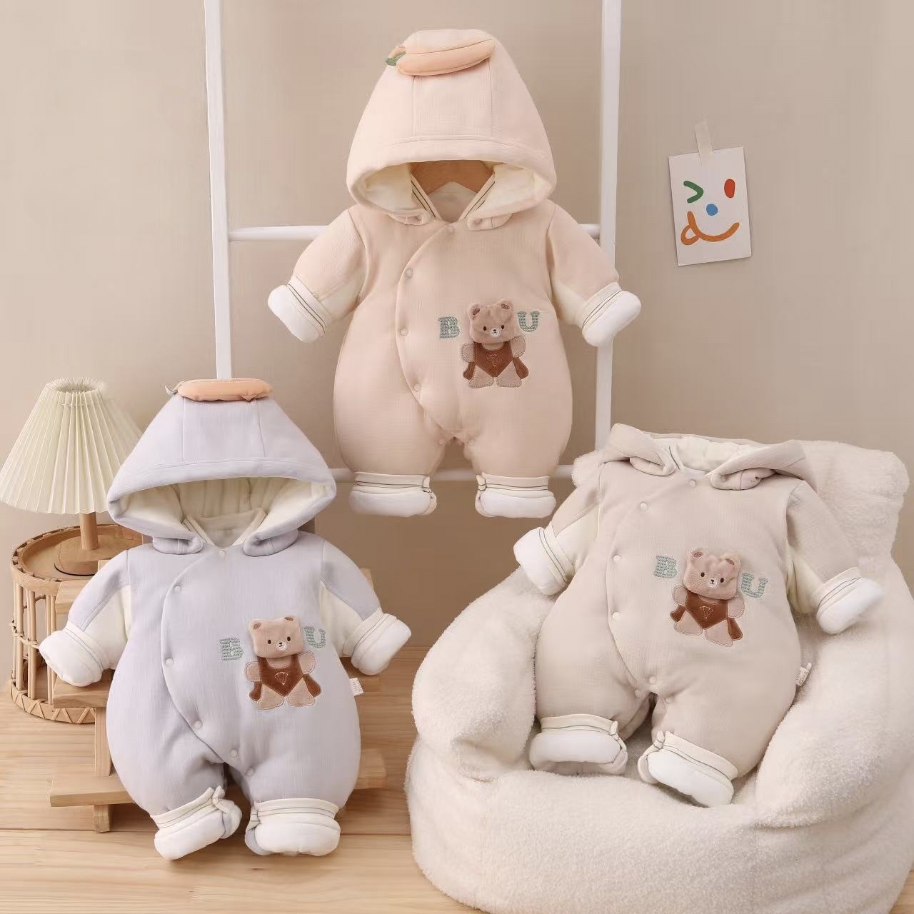 300g加厚新生儿连体衣连帽外出服冬季婴儿衣服0-3个月小熊飞侠
