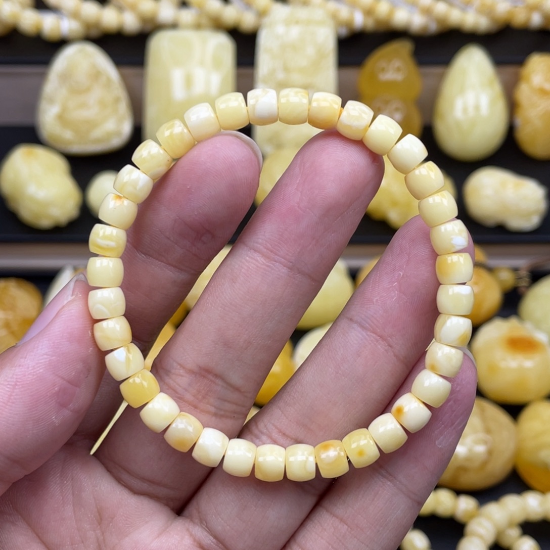 琥珀未镶嵌裸石琥珀蜜蜡