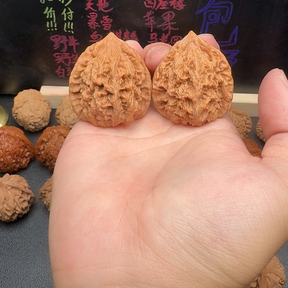 39野生全品文玩核桃