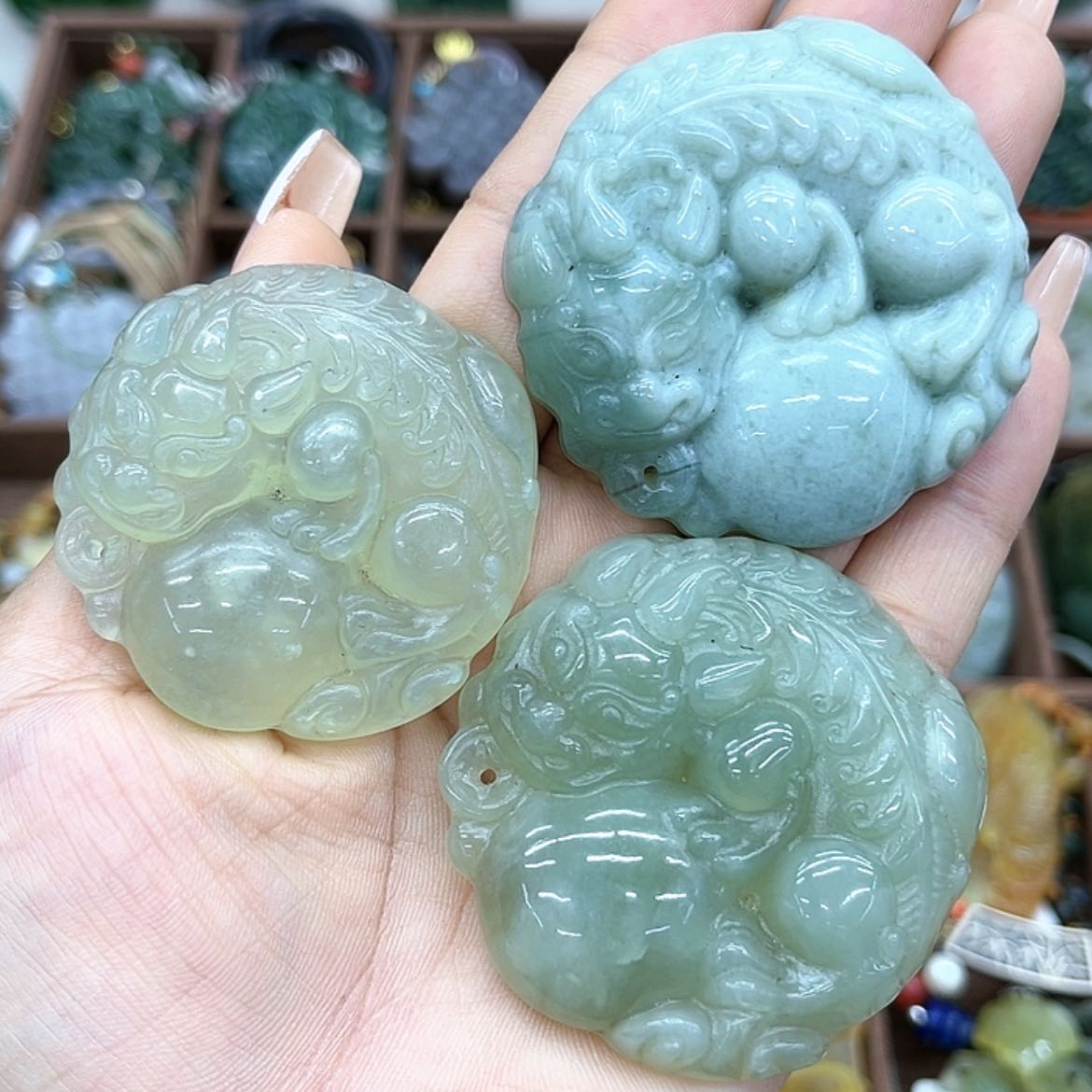 【闪购商品】蛇纹石玉未镶嵌颈饰多样发一