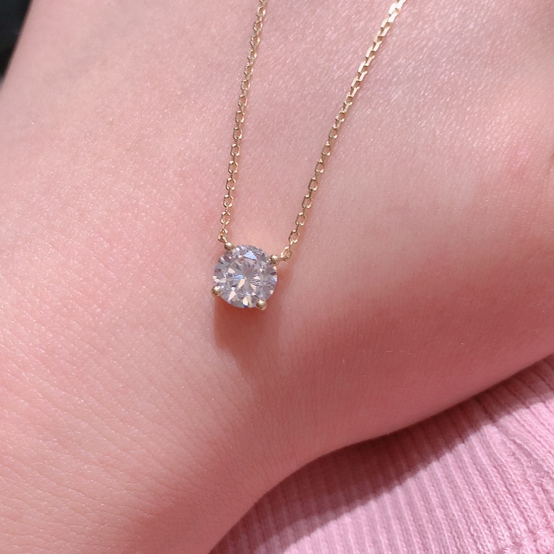 实验室培育钻石颈饰18K金镶嵌月*