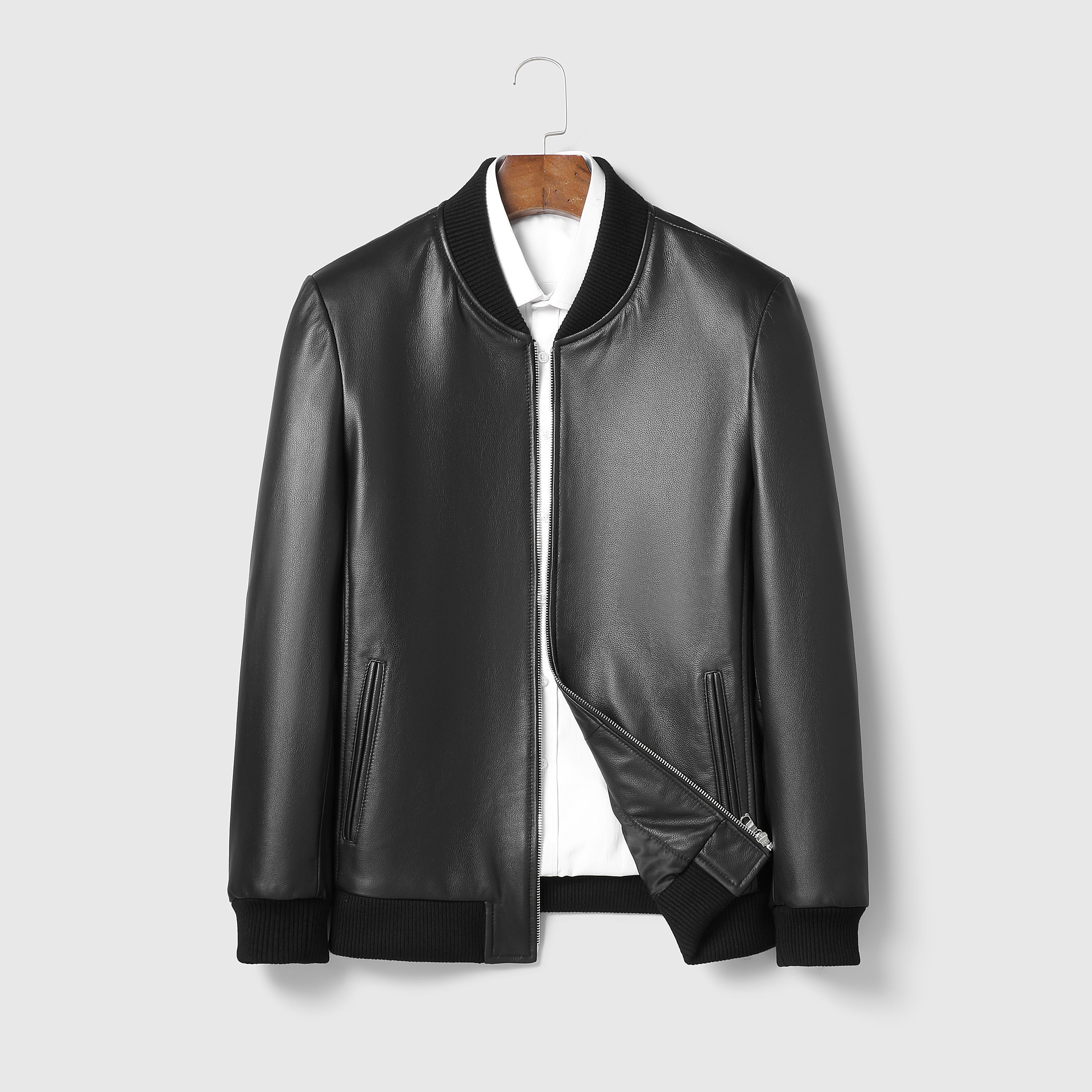 凡客头层牛皮棒球领真皮皮衣