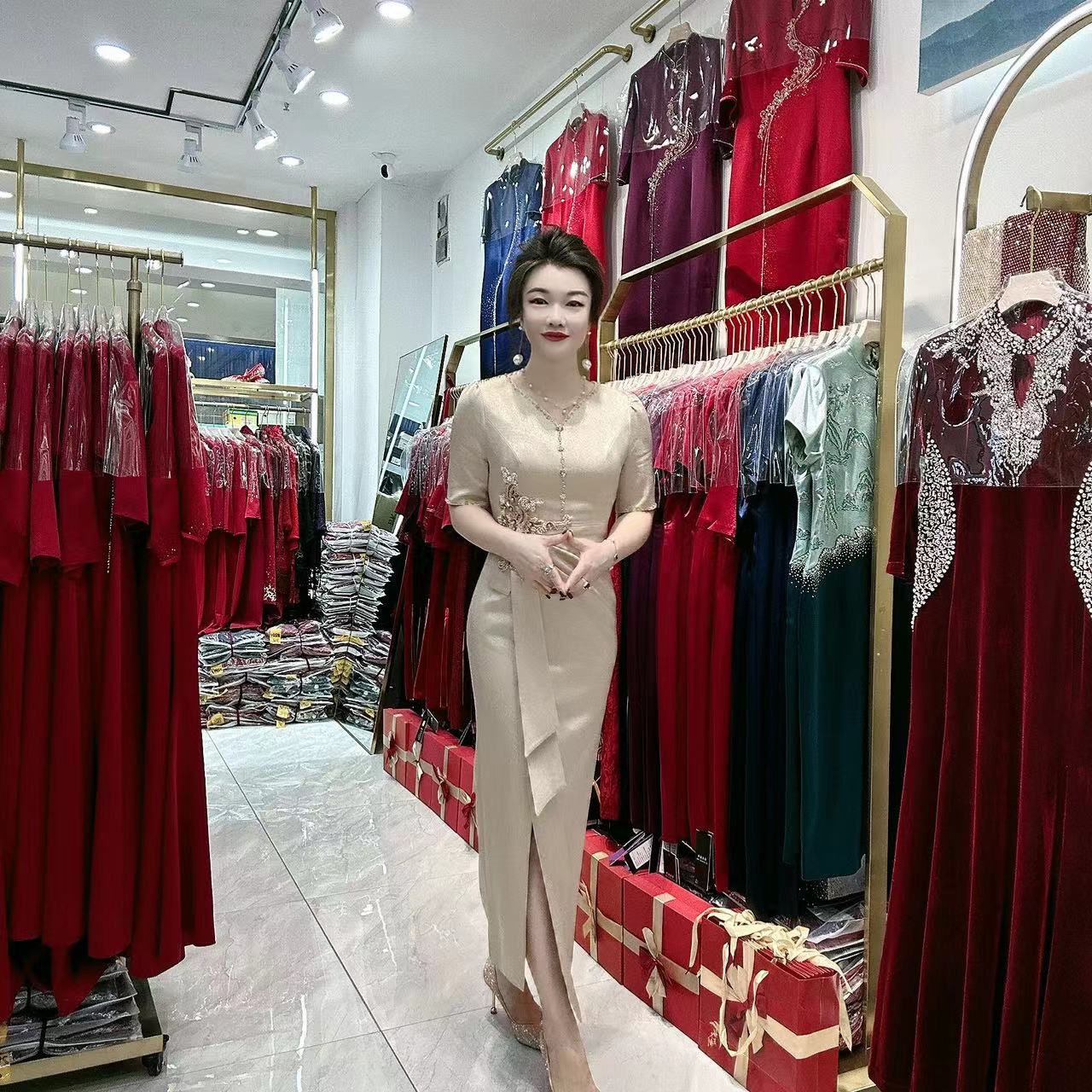 依诺 88536 礼服洋气高级感晚礼服