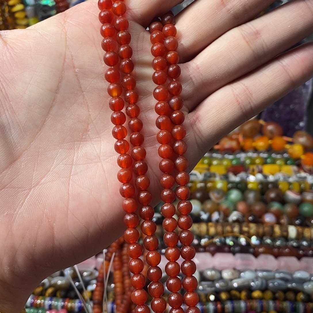 石英质玉未镶嵌，橘皮老玛瑙6mm，