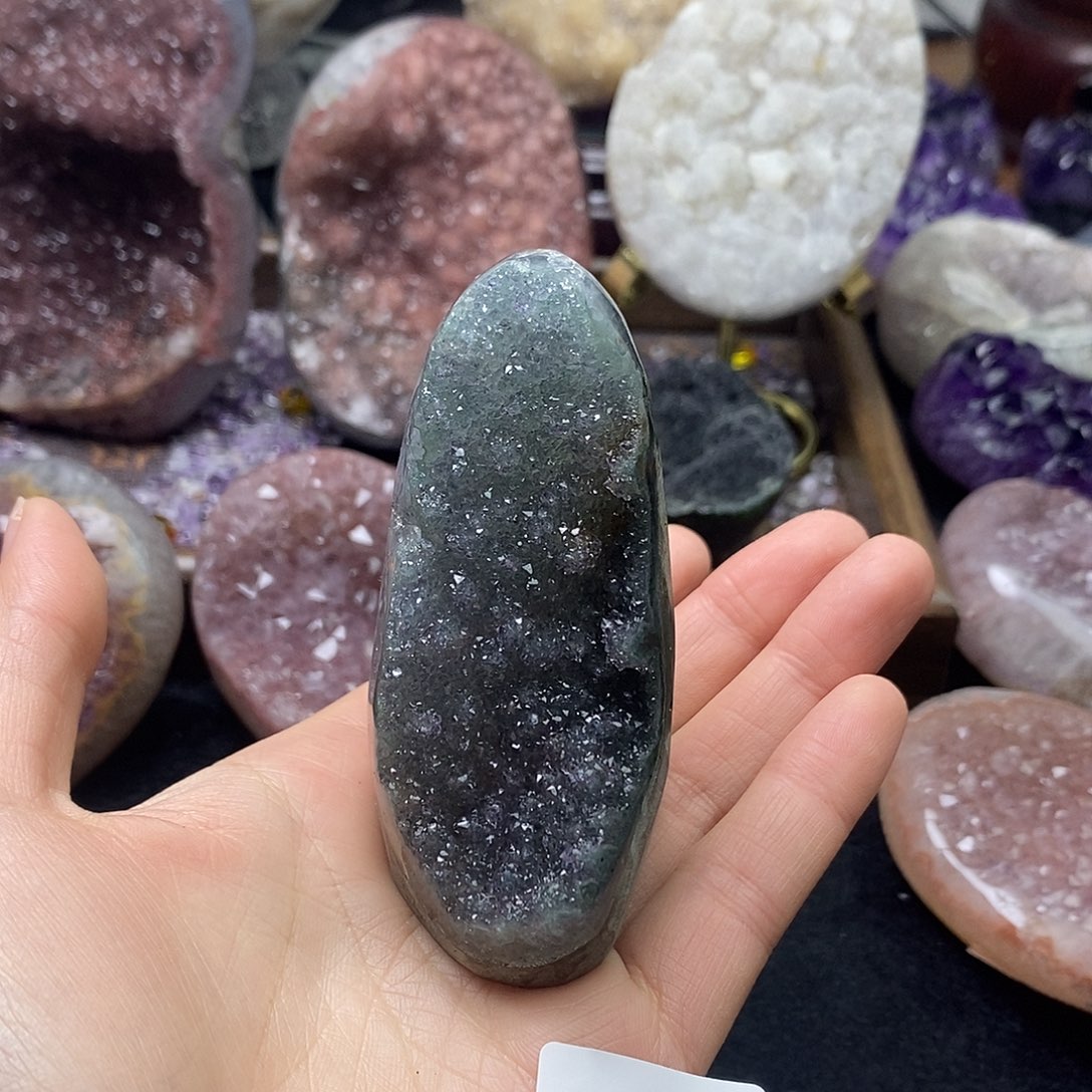 欢***子发晶大型摆件（非配饰）未镶嵌