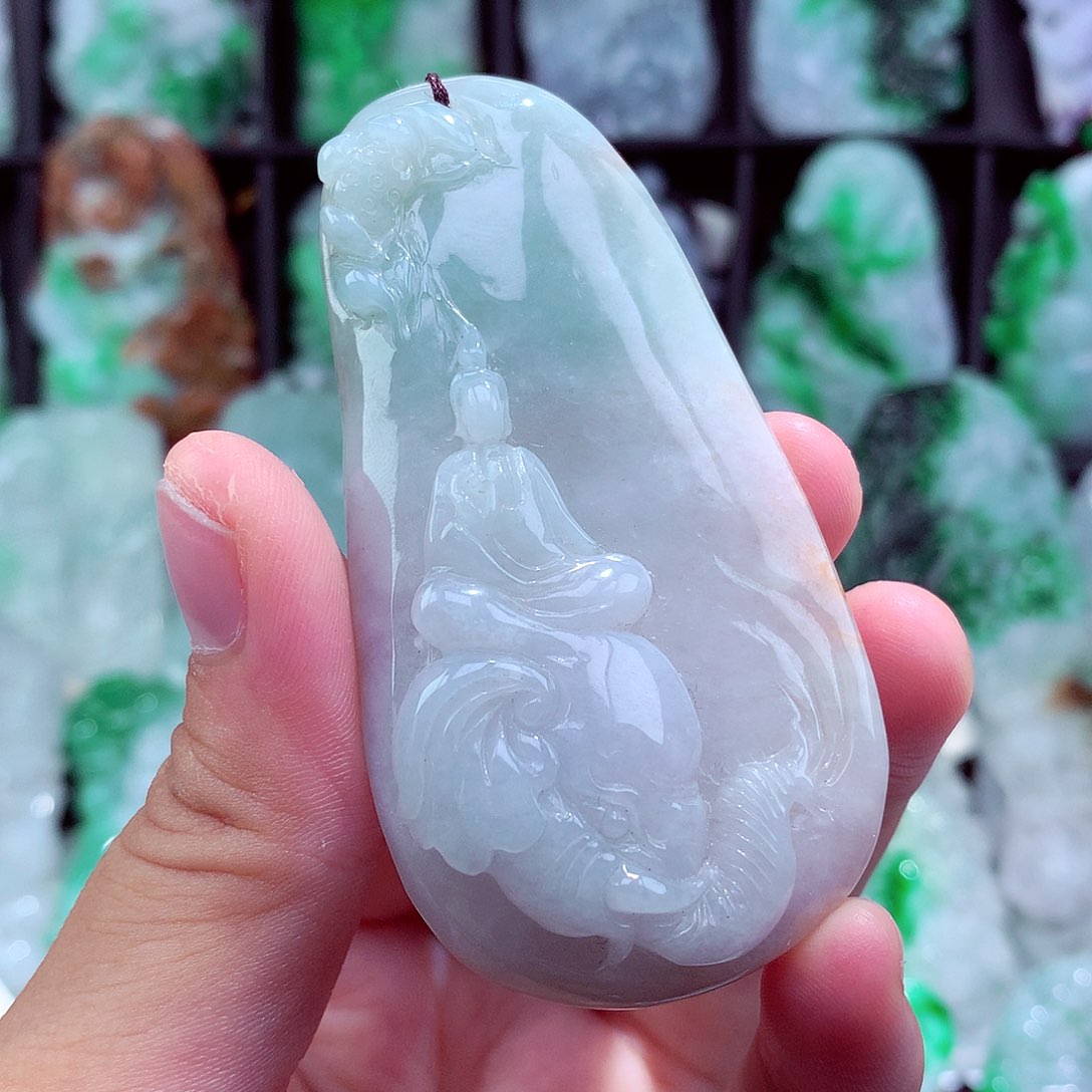 翡翠未镶嵌颈饰挂件