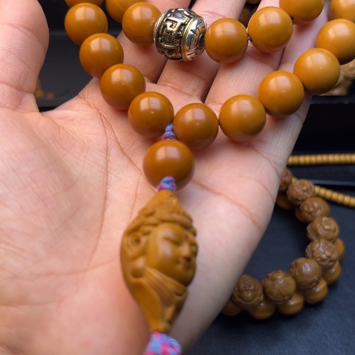 猴头核桃吊坠橄榄