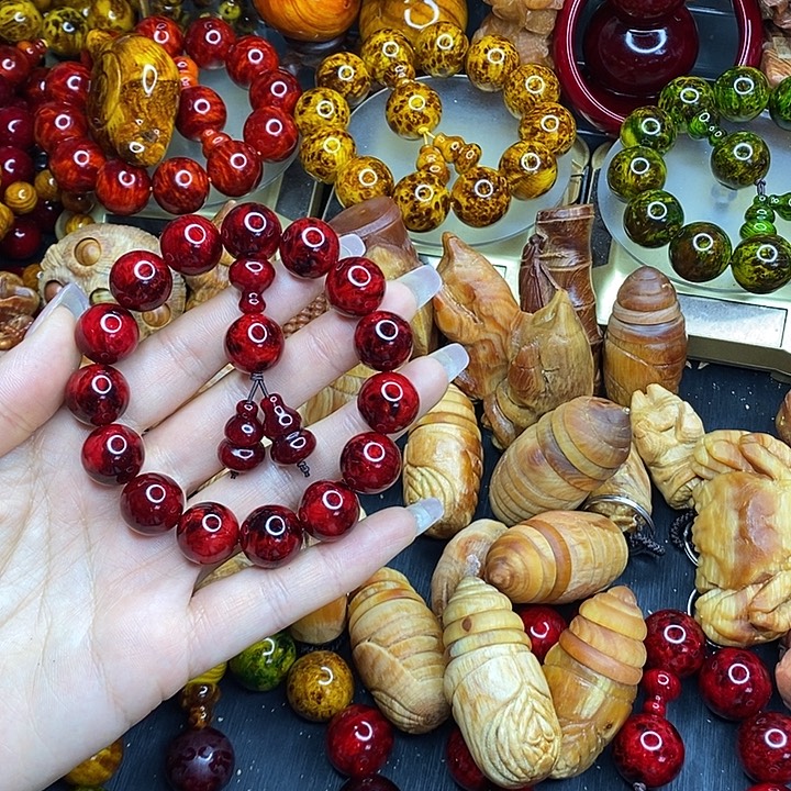 松木琥珀木文玩手串