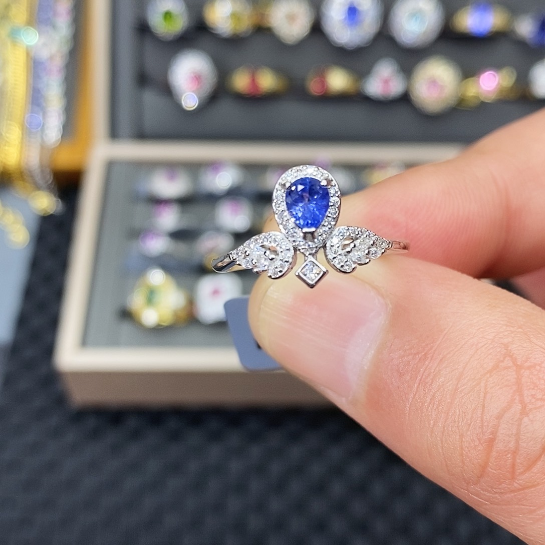 蓝宝石银S925镶嵌戒指