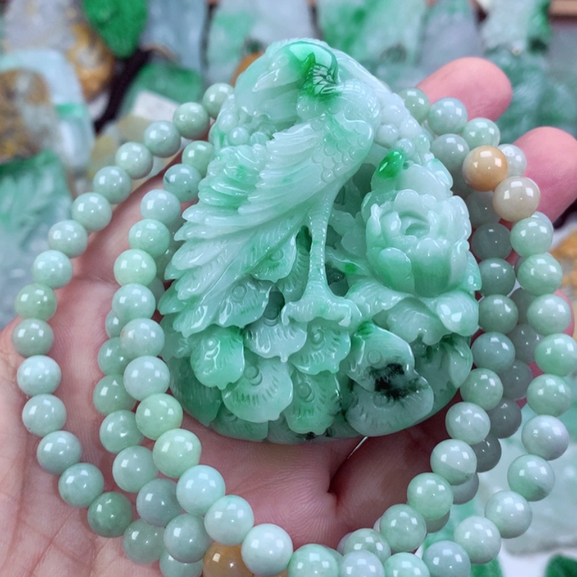 【闪购商品】翡翠未镶嵌吊坠(不含链)