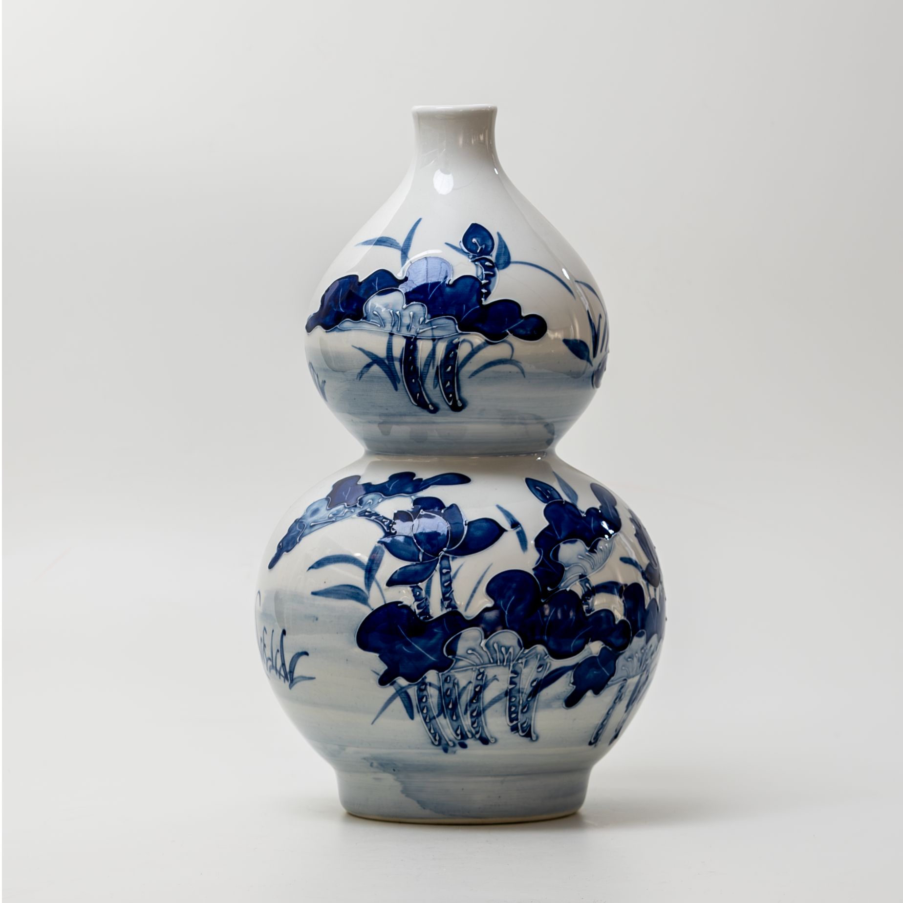 【景德贡品】青花双鱼雕刻葫芦瓶