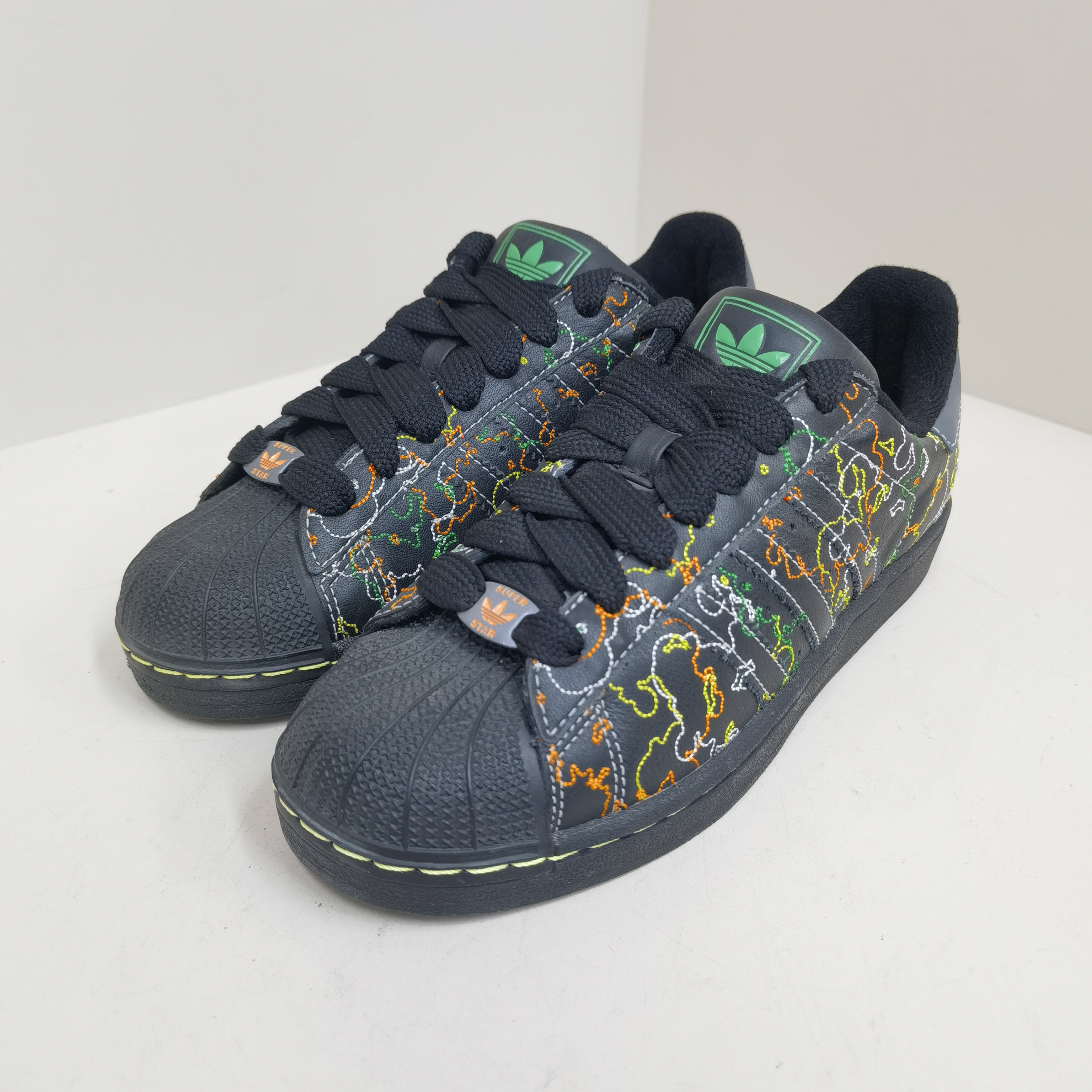 adidas 阿迪达斯 全明星地图绘 配色板鞋 38.5码 全新原盒