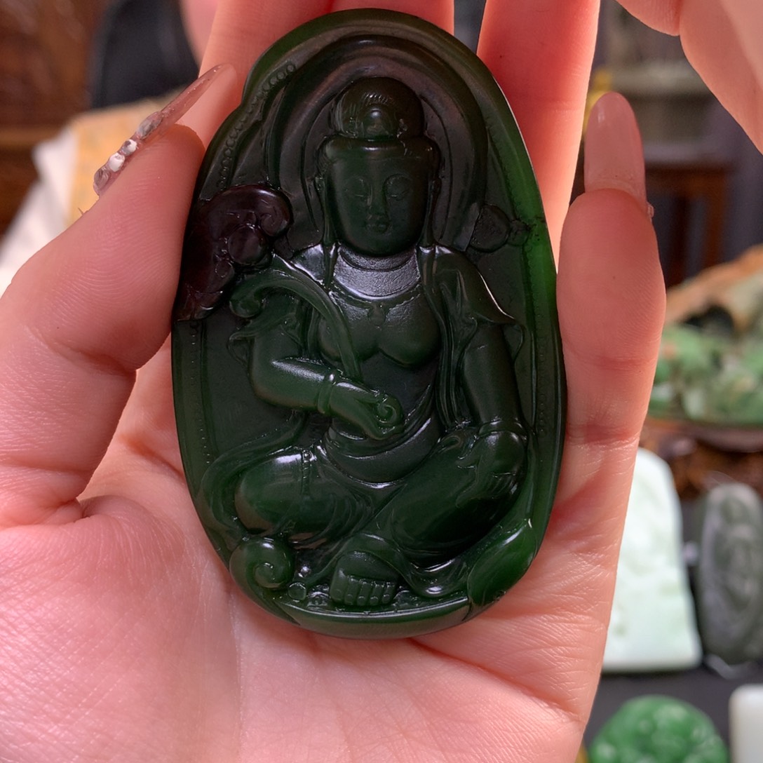 和田玉吊坠未镶嵌