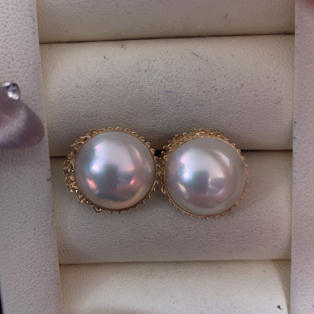 拼合珍珠（马贝珠）耳饰18K金镶嵌