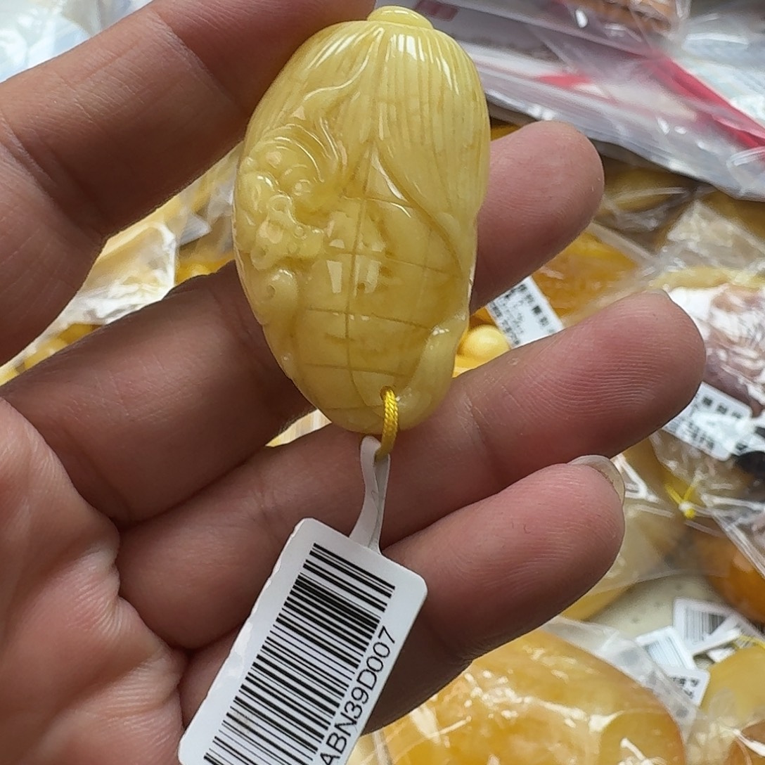 琥珀未镶嵌珠宝奇石147