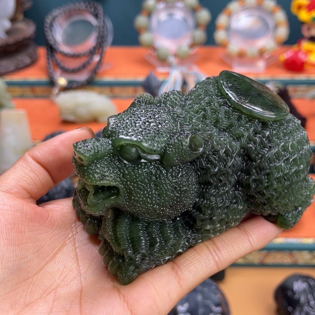 未镶嵌和田玉挂件