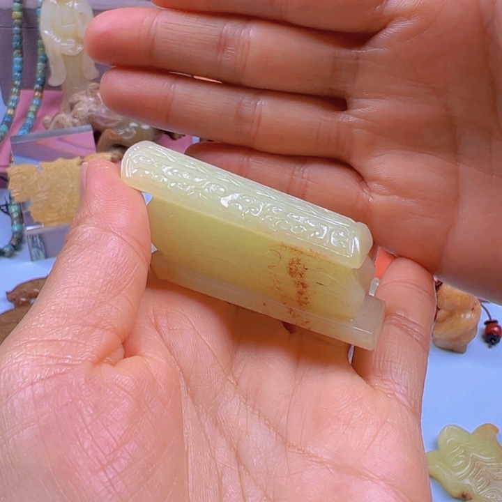 和田玉（糖玉）未镶嵌挂件年*