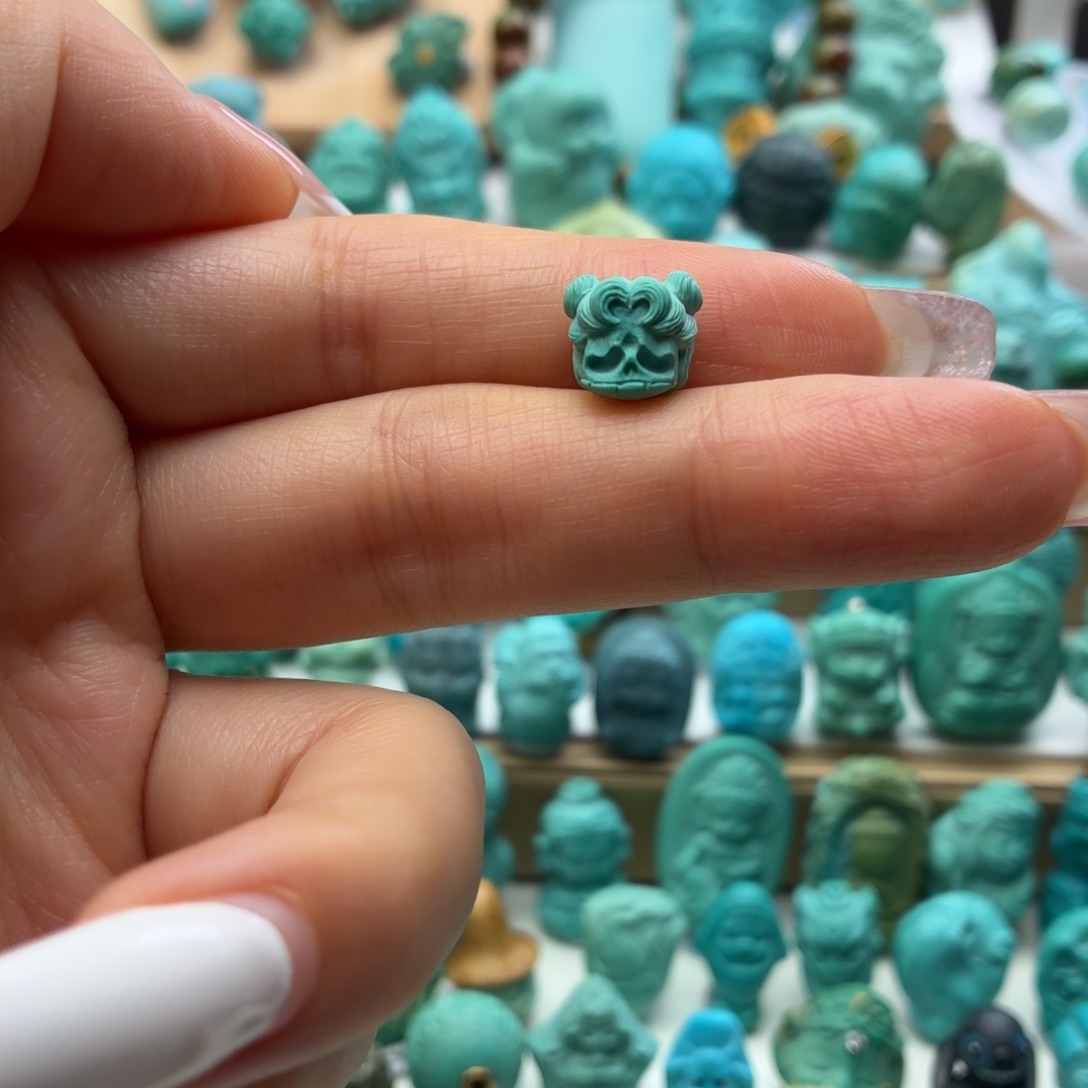 好****绿松石未镶嵌饰品