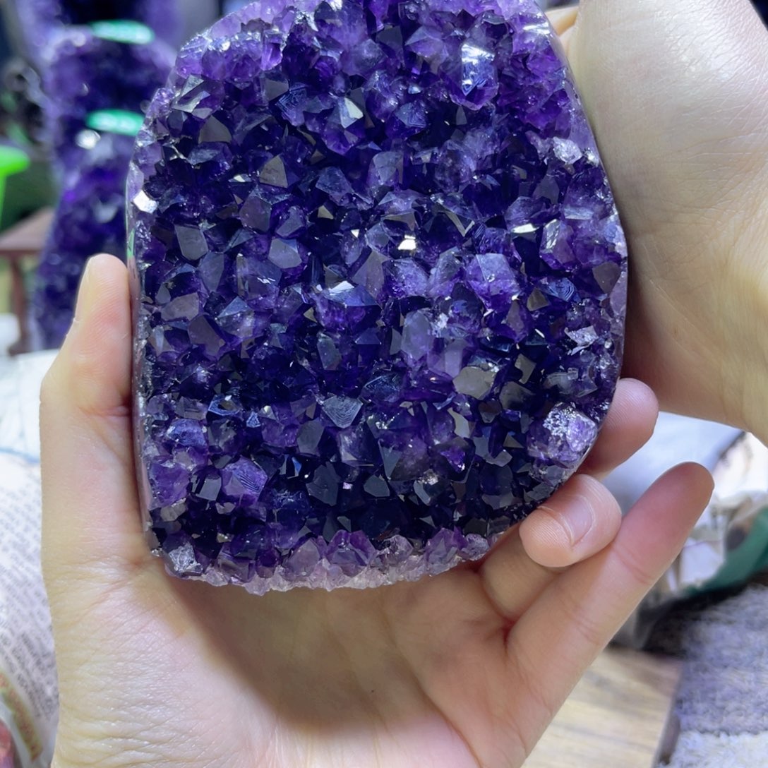 紫晶摆件未镶嵌紫水晶