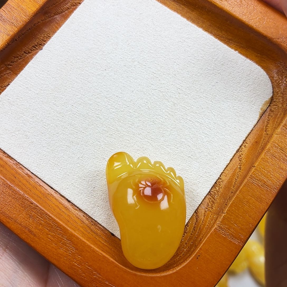 蜜蜡颈饰未镶嵌焦皮脚丫