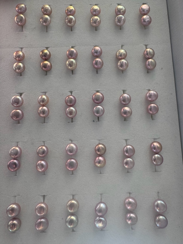 S925银淡水珍珠耳钉点位强光面包珠