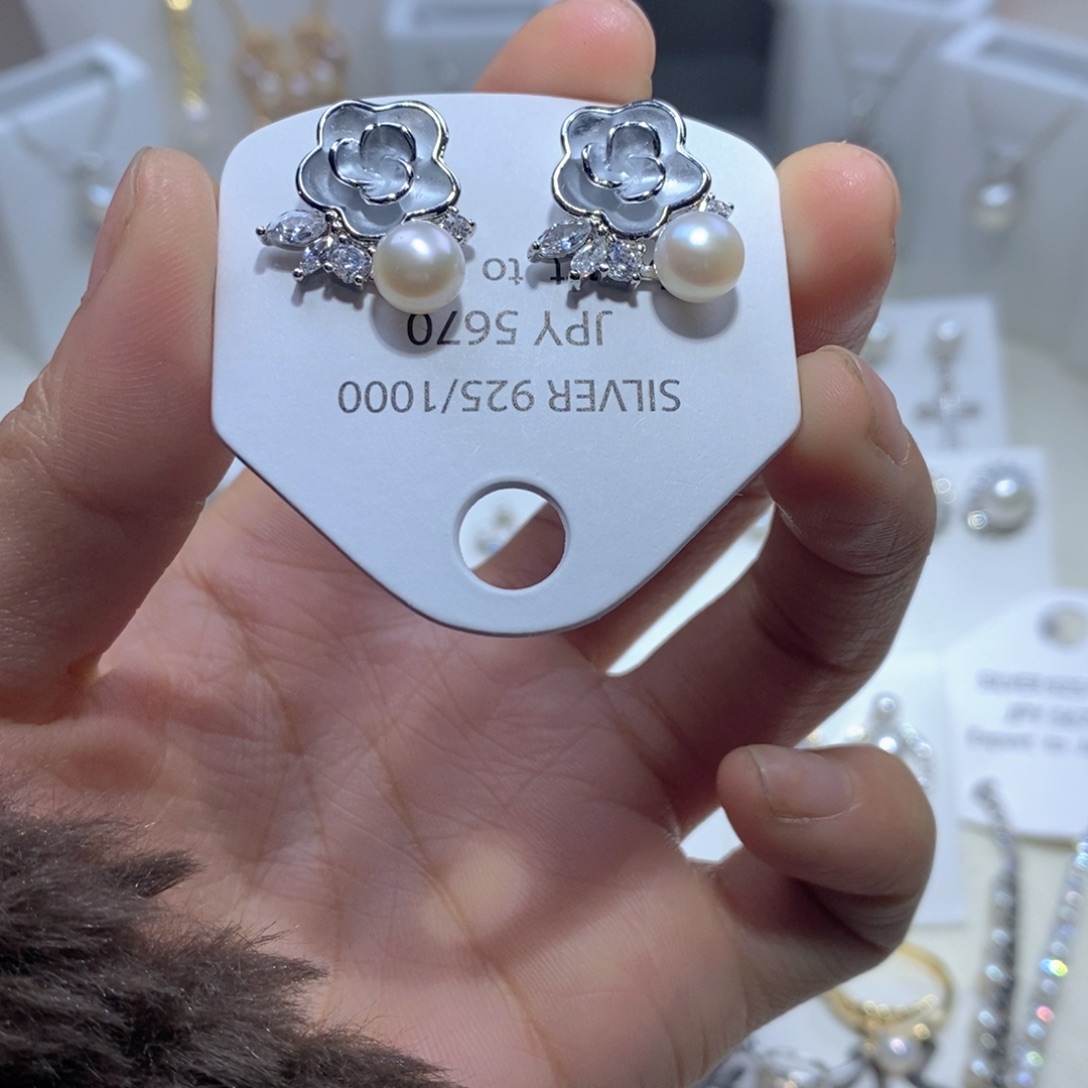 未镶嵌耳坠淡水珍珠