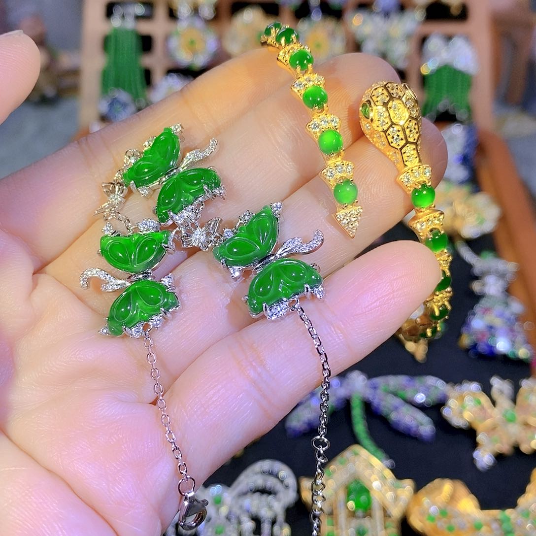 吊坠(不含链)银S925镶嵌翡翠音**.