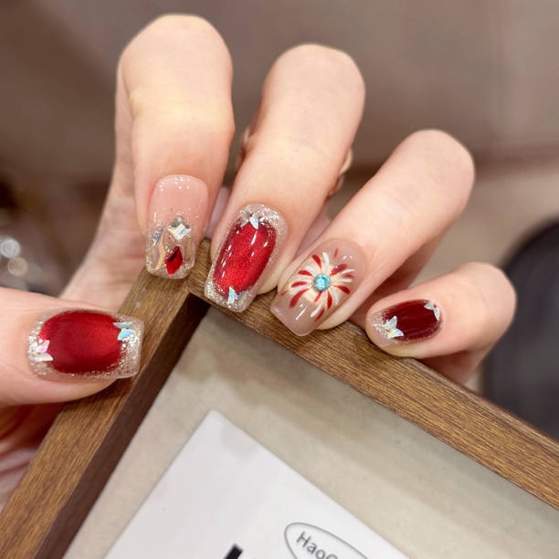 【烟花之星】显白气质短款可拆卸穿戴甲贴片