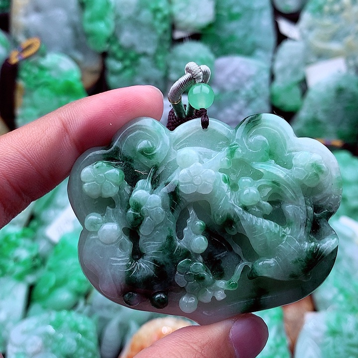 翡翠吊坠(不含链)未镶嵌