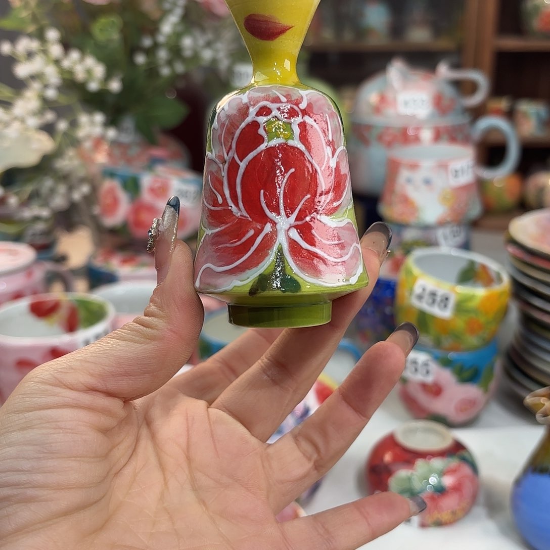 瓷片这一期太有意思咯嘛