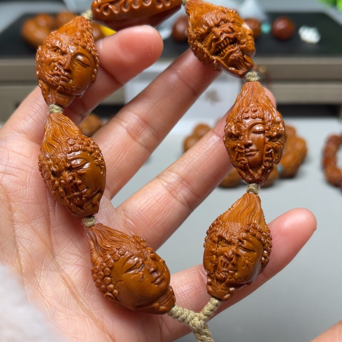 吊坠橄榄核佛魔一念